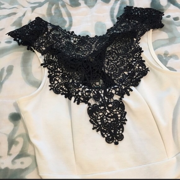ModCloth lace top - Picture 2 of 4